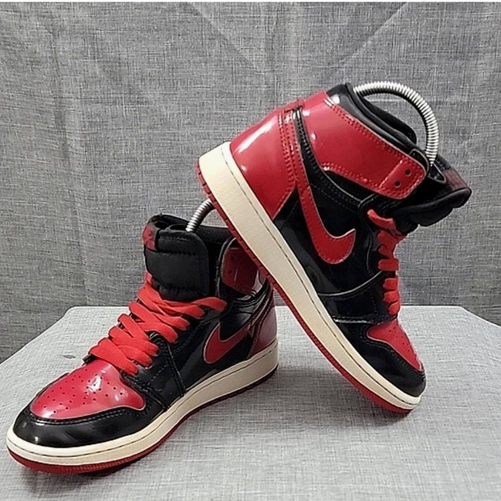 Nike Air Jordan 1 Retro High OG Patent Bred GS 3.5Y 575441-063